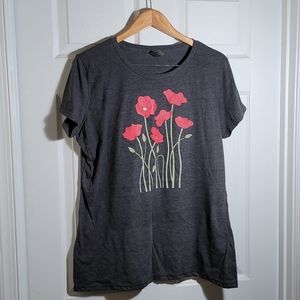 Gray t-shirt with Poppies